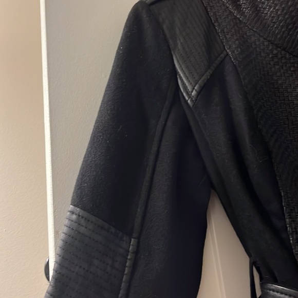 Black wool coat - Picture 4 of 12